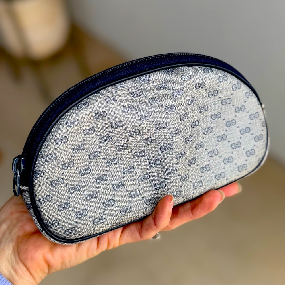 SOLD! Gucci Makeup Bag 💎 SUPER RARE💎